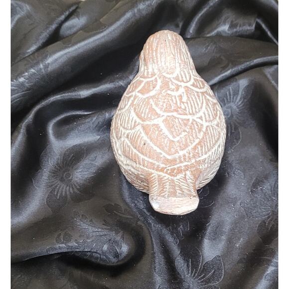 Distressed white cast metal bird. Key hider. Trinket Box NWT - Picture 4 of 8